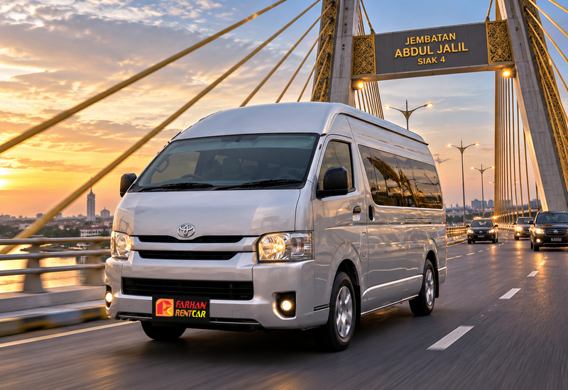 Toyota Hiace Commuter SOlar
