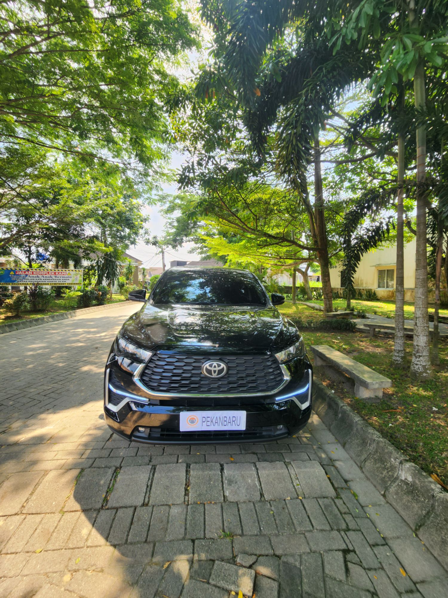 Toyota Innova Zenix 2.0 G Hybrid
